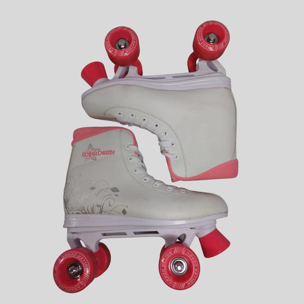 Roller Derby Women's White & Pink Classic Roller Skates